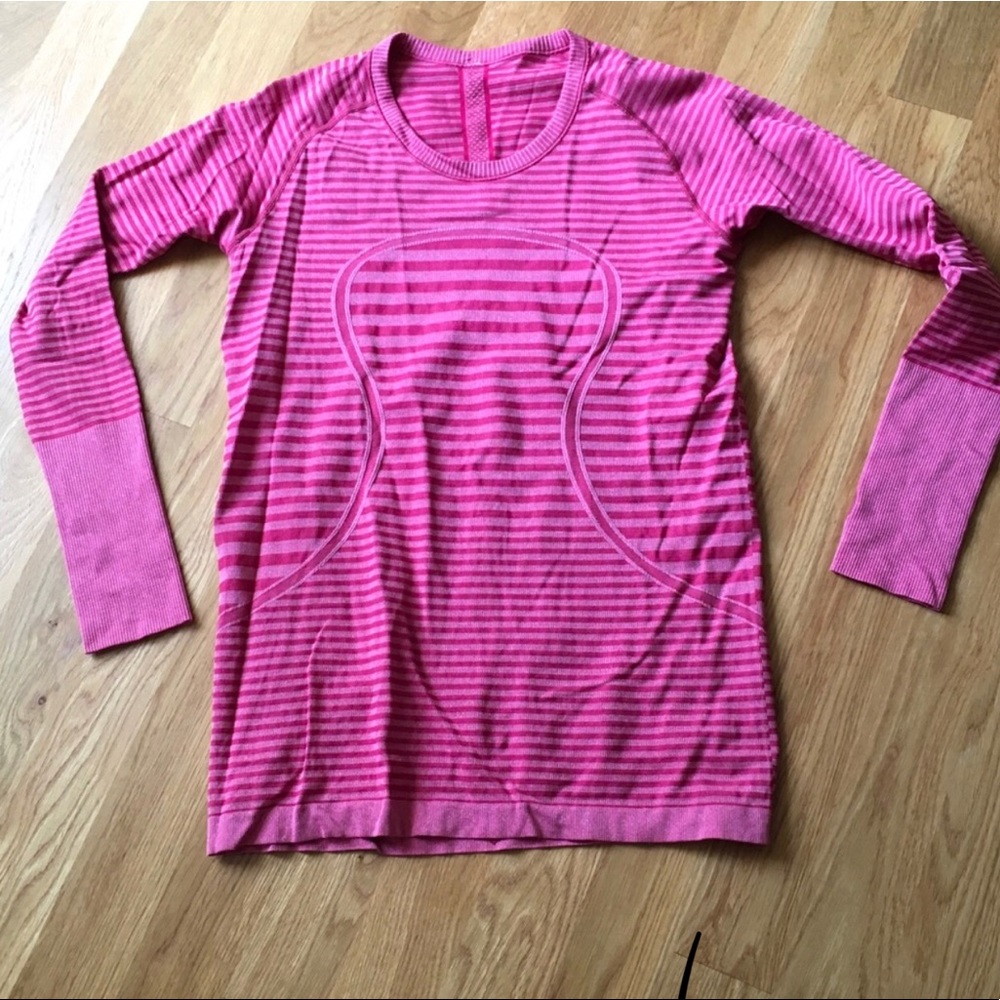Lululemon Pink Striped Top💗💗💝